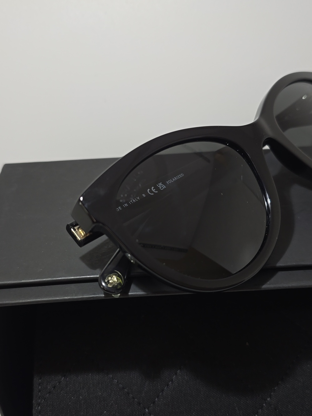 CHANEL Black Quilted Sunglasses With Case with Gold CC Emblem - Picture 2 of 5